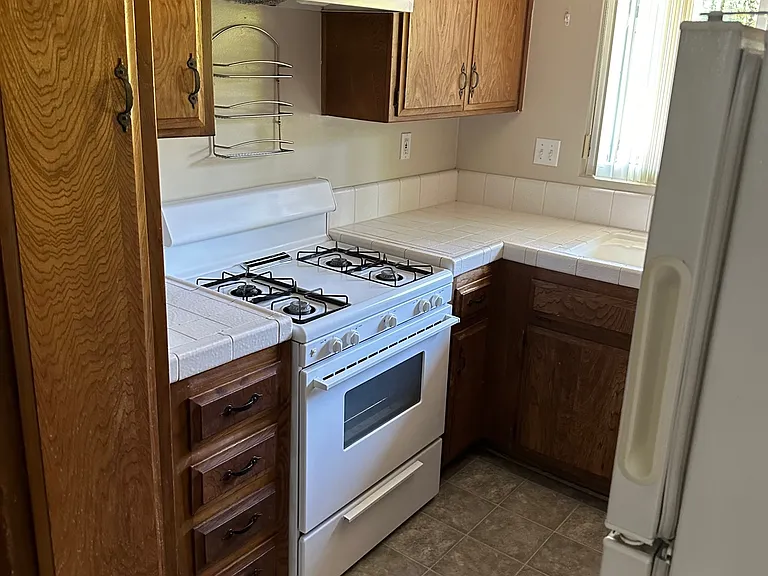 4452 Louisiana St #6 — Photo 11