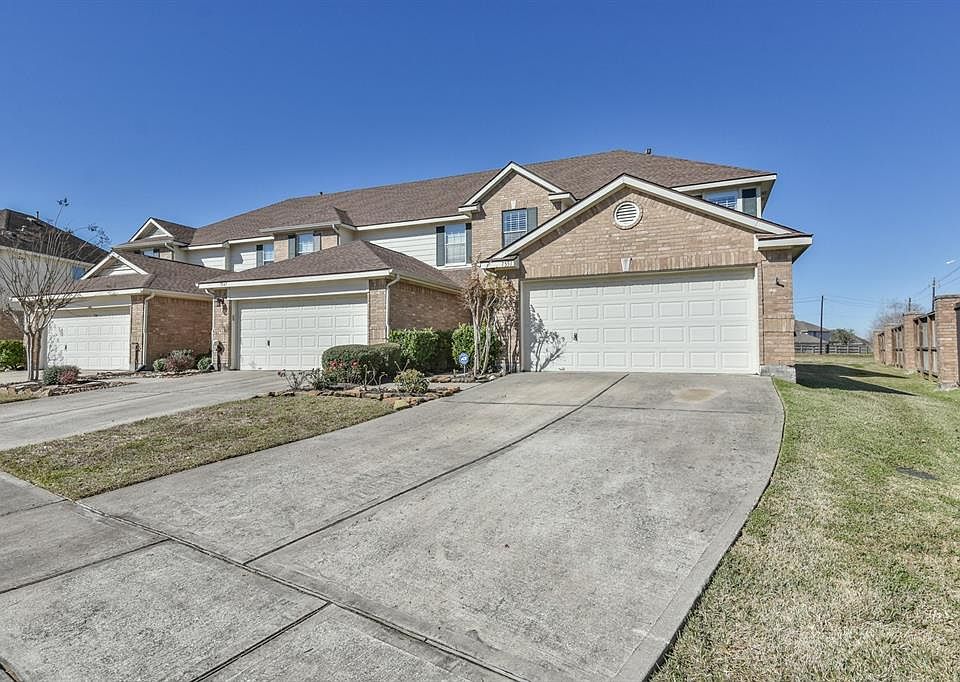 1st image of 7551 Park Bend Ln