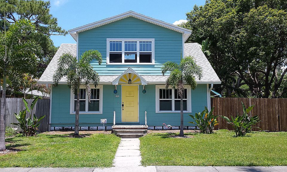 Main House - 3 Bed/2Bath