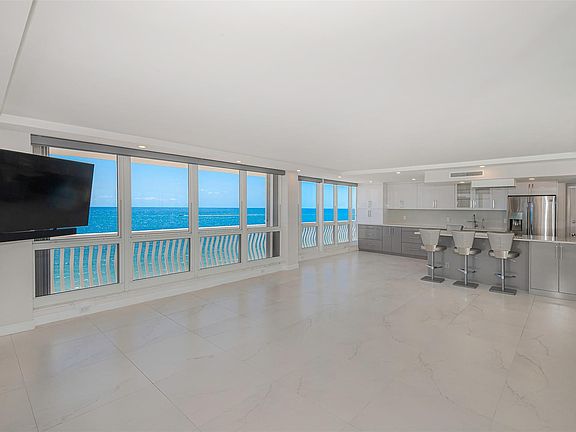 5th image of 4020 Galt Ocean Drive #611
