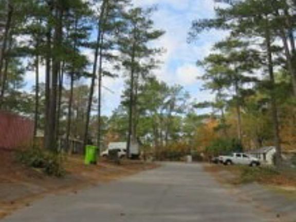 Exterior Neighborhood (street photo)