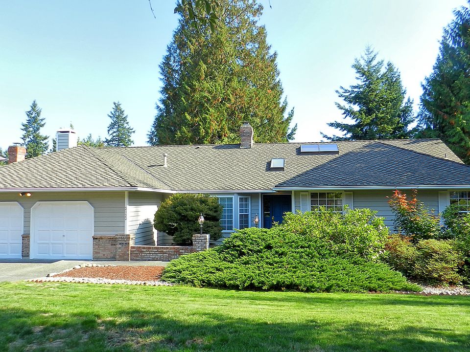 1st image of 2122 220th Pl NE