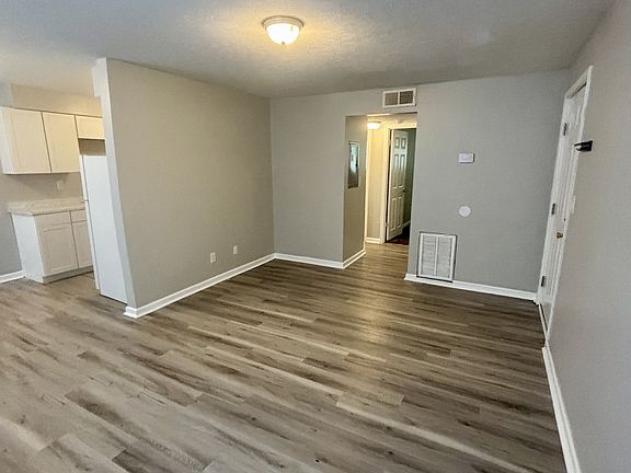 2nd image of 3409 Shanks Ln #11396780
