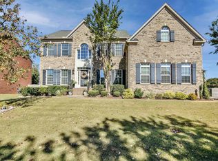 15 Windrush Ln, Greenville, SC 29607