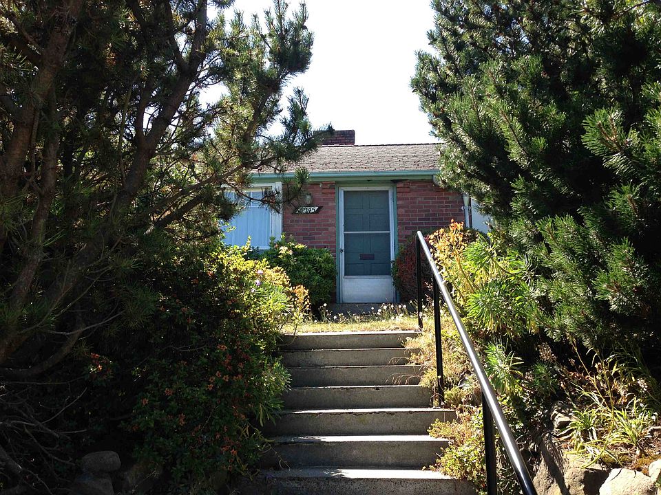 2nd image of 6245 37th Ave NE