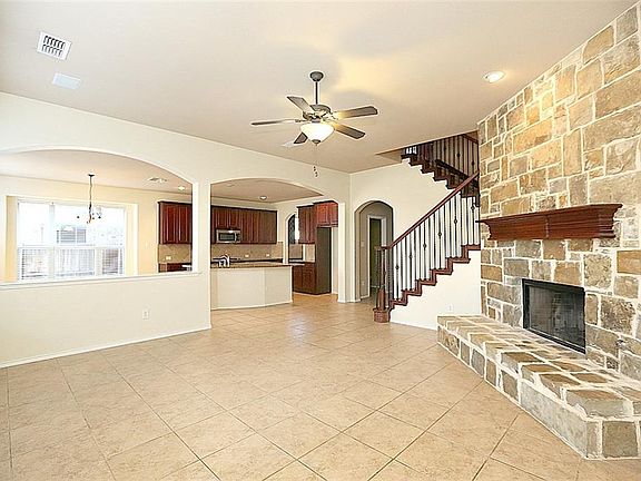 4th image of 4849 Grinstein Dr