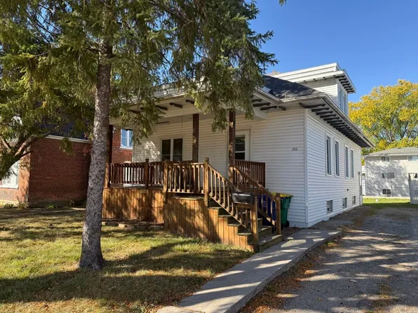 206 Hazel St, Green Bay, WI 54303