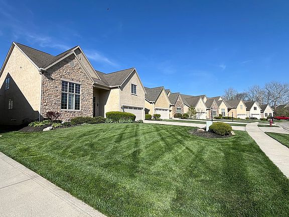 2nd image of 8786 Winding Creek Way NW