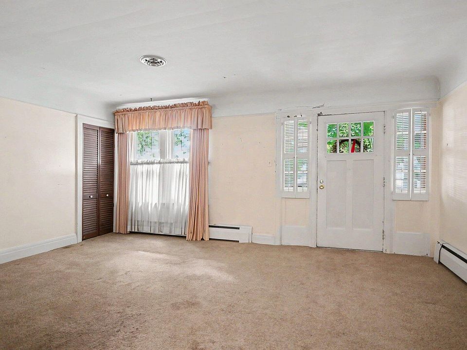 115 Eastman St, photo 13