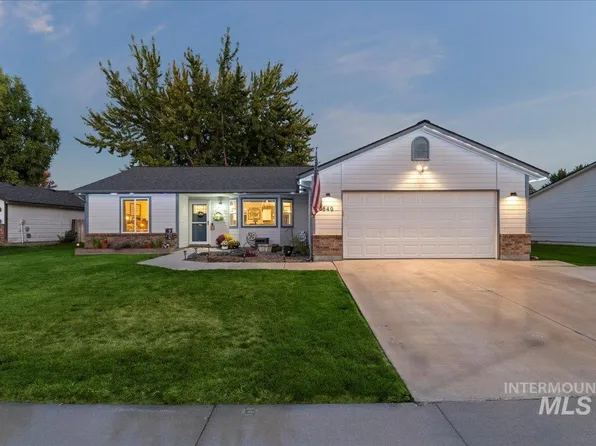 840 Willow Dr, Mountain Home, ID 83647