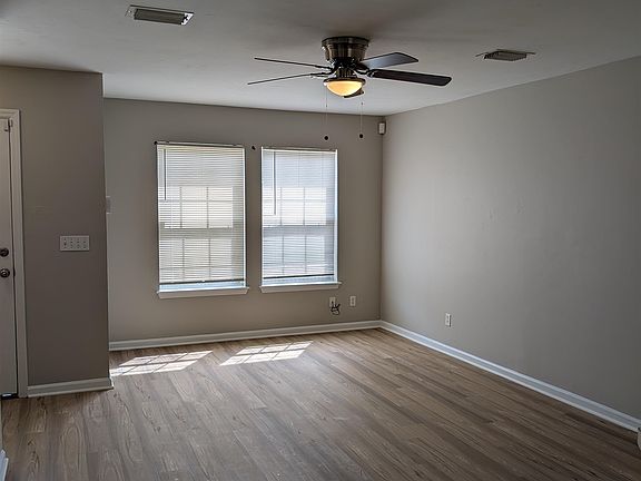 3rd image of 4234 Augustus Oak Ct