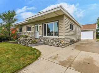 9426 W Elmore Ave, Milwaukee, WI 53222