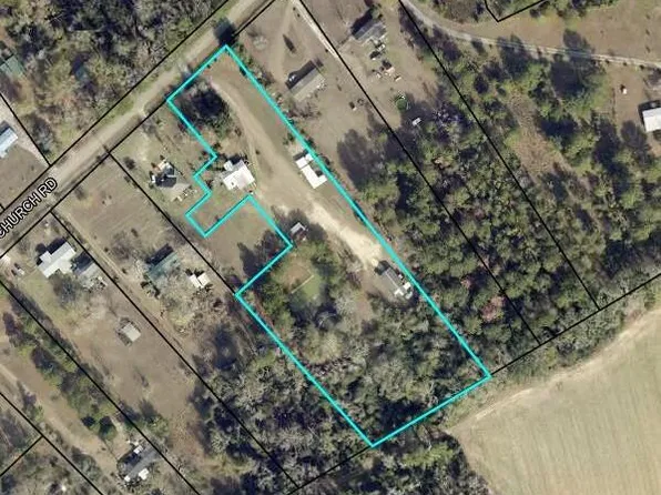 8960 Salem Church Rd, Hahira, GA 31632