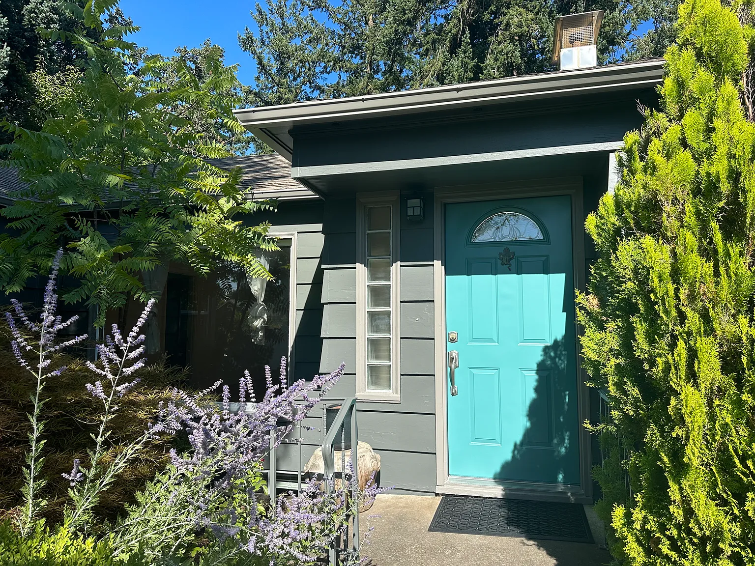 2 bed, 1600 sqft, $2,450 — Photo 2