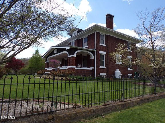 4th image of 2117 Alto St