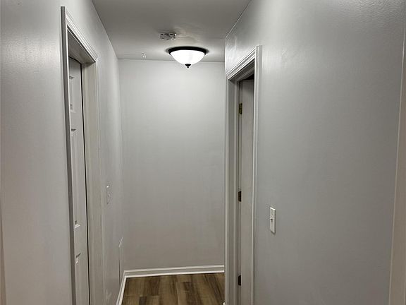 5th image of 28187 Raleigh Crescent Dr