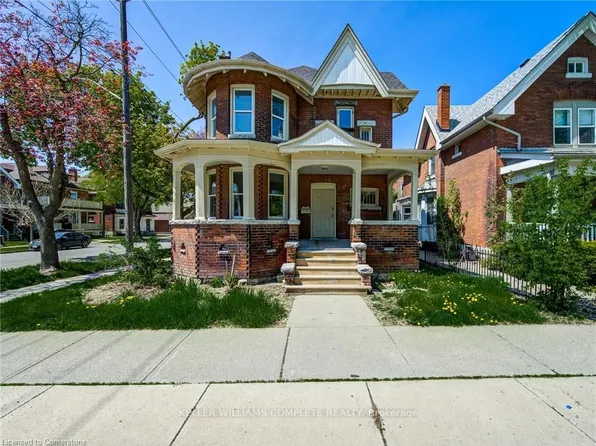 200 Park Ave, Brantford, ON N3S 5K1