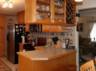 1685 N 16th St, Coos Bay, OR 97420