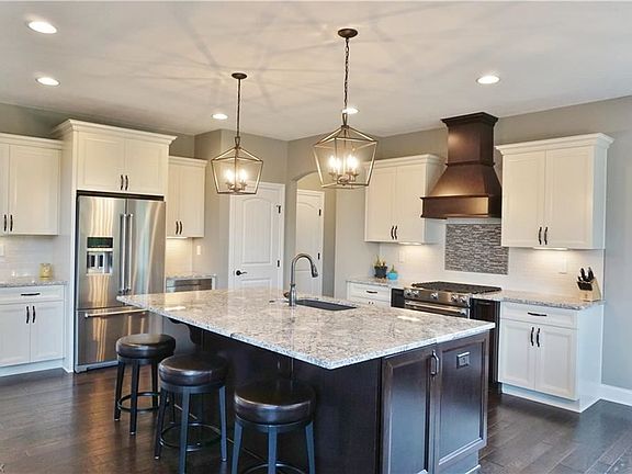 2nd image of 6172 Summer Lake Dr