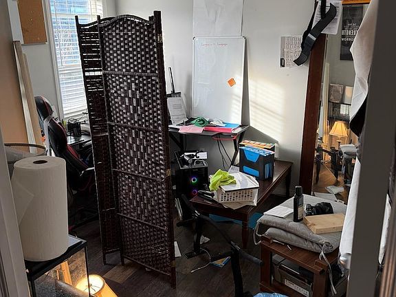 3rd image of 17907 62nd St NW
