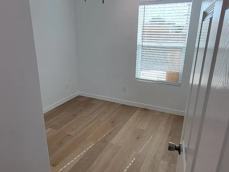 Bedroom #1 ( Downstairs)