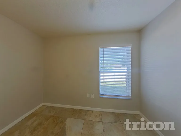 400 Cocoa Ct — Photo 16