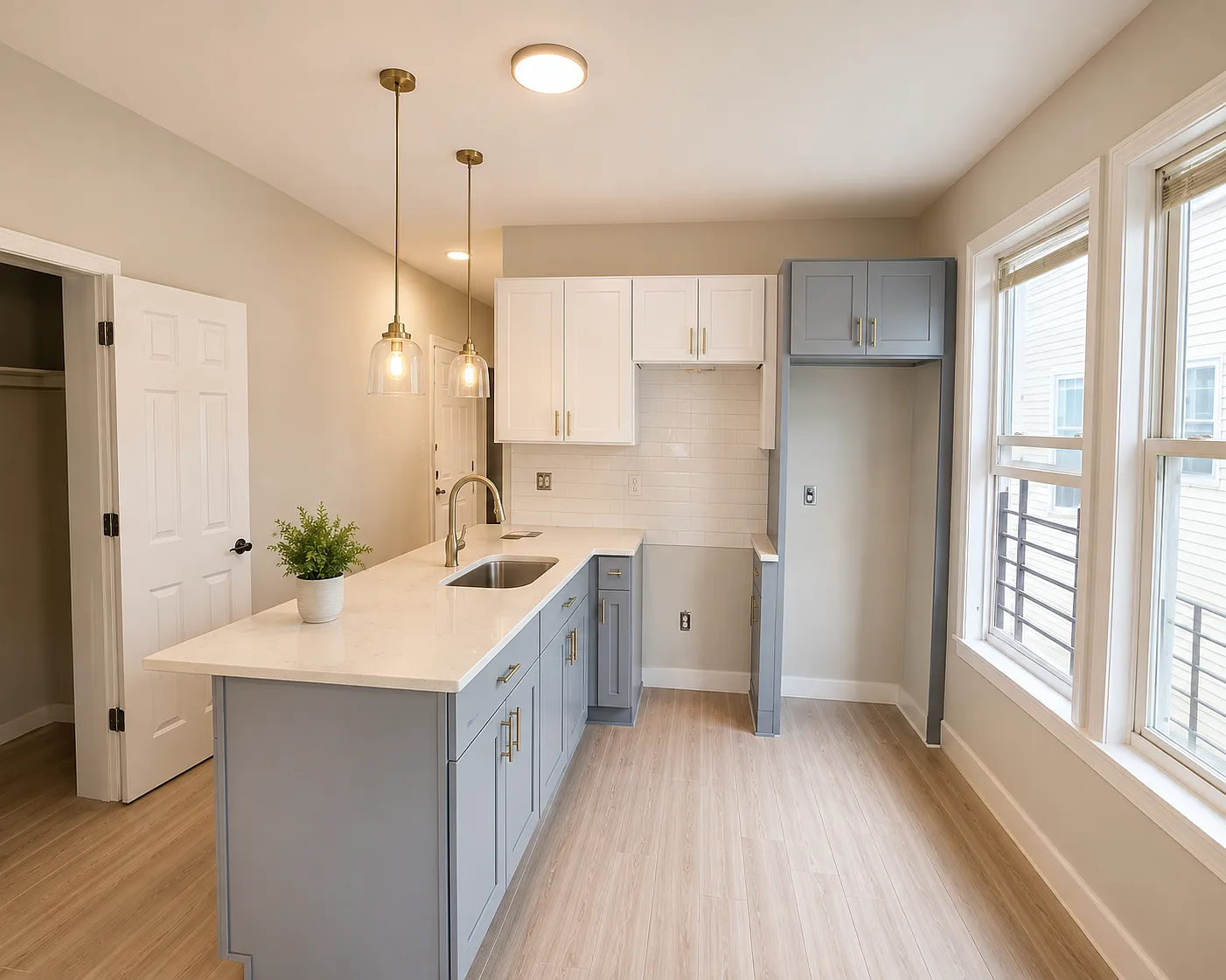 3 bed, 850 sqft, $2,250 — Photo 1