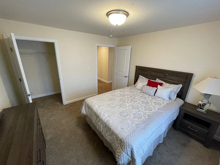 Welcome to the Reserve at Towpath Trail! — Photo 29