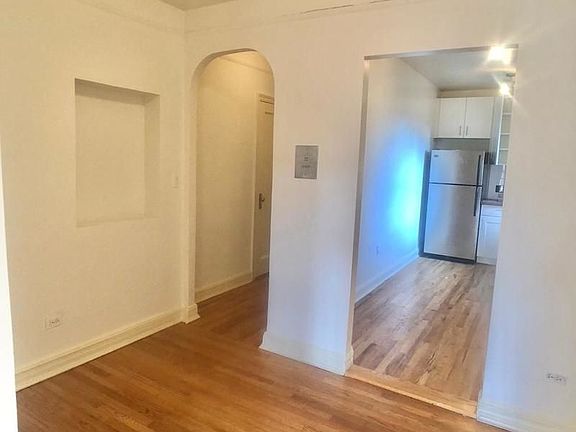 5th image of 47-39 40th St #C