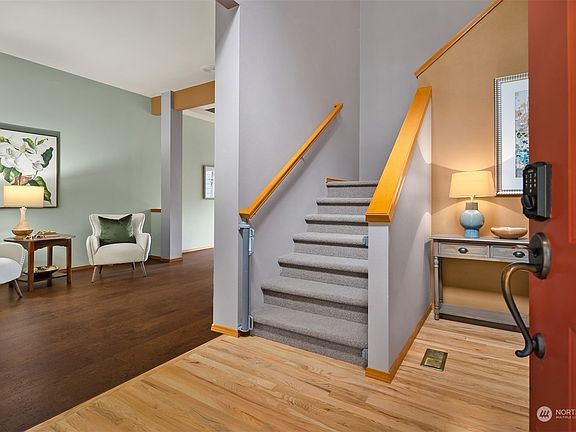 5th image of 2006 Valkyrie Lane NW