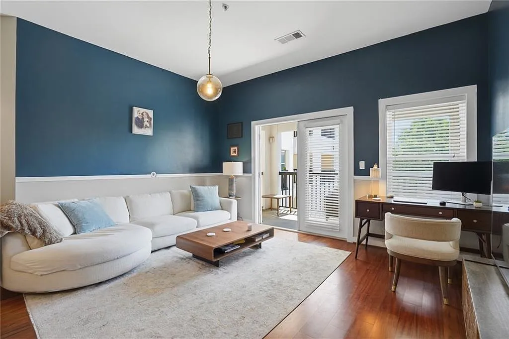 870 Inman Village Pkwy NE — Photo 1