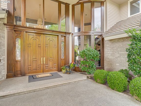 3rd image of 8119 SE Lieser Point Dr
