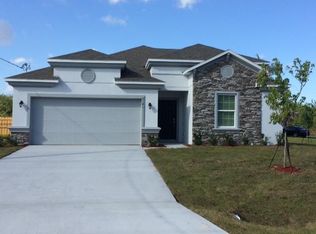 6141 NW Ginger Ln, Port Saint Lucie, FL 34983