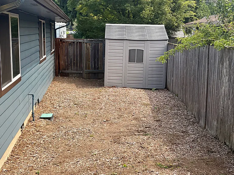 18413 SE Blanton St — Photo 36