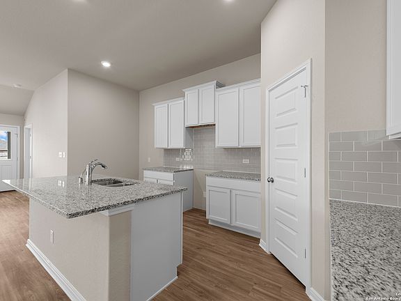 4th image of 7807 Coffee Mill