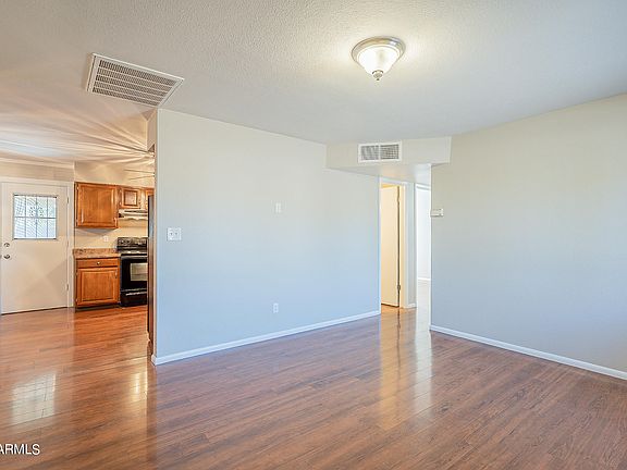 4th image of 7813 E Beatrice St