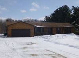 59320 Hickory Rd, South Bend, IN 46614