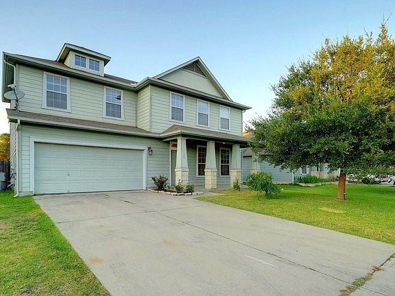 3rd image of 122 Holmstrom St