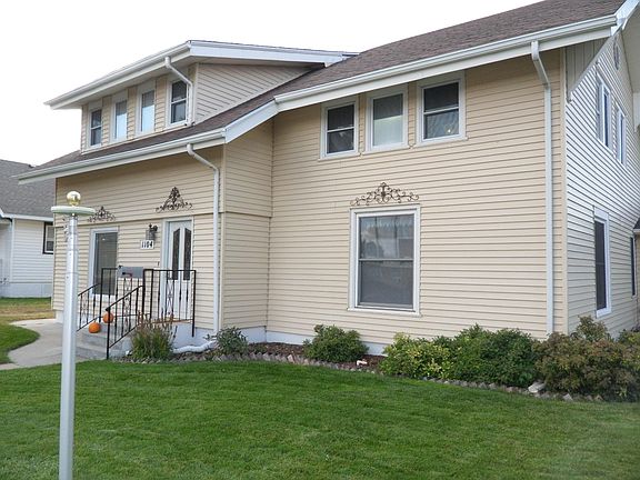 2nd image of 1104 13th Ave