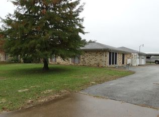618 Lakeview Dr, Grapeland, TX 75844