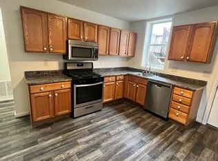 473 W 8th Ave APT 2, Homestead, PA 15120