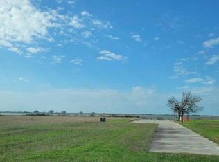 86 Turtle Bay Cv, Palacios, TX 77465