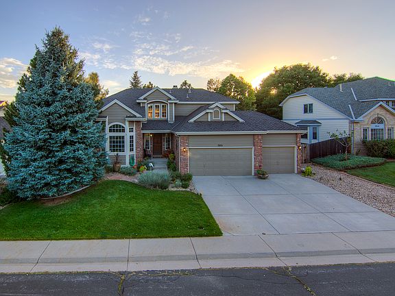 3rd image of 7051 S Oak Ct