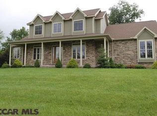 180 Meadowview Dr, State College, PA 16801