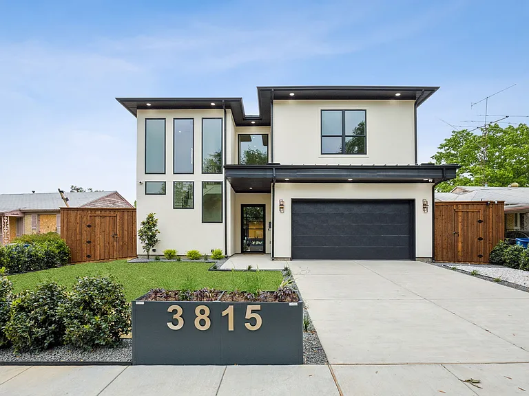 3815 Hawick Ln — Photo 4