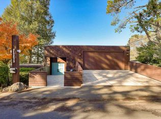 7255 Snake Rd, Oakland, CA 94611