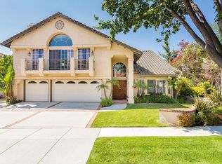 665 Azure Hills Dr, Simi Valley, CA 93065