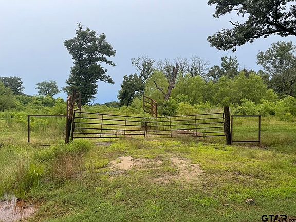 2nd image of Private Road 3081