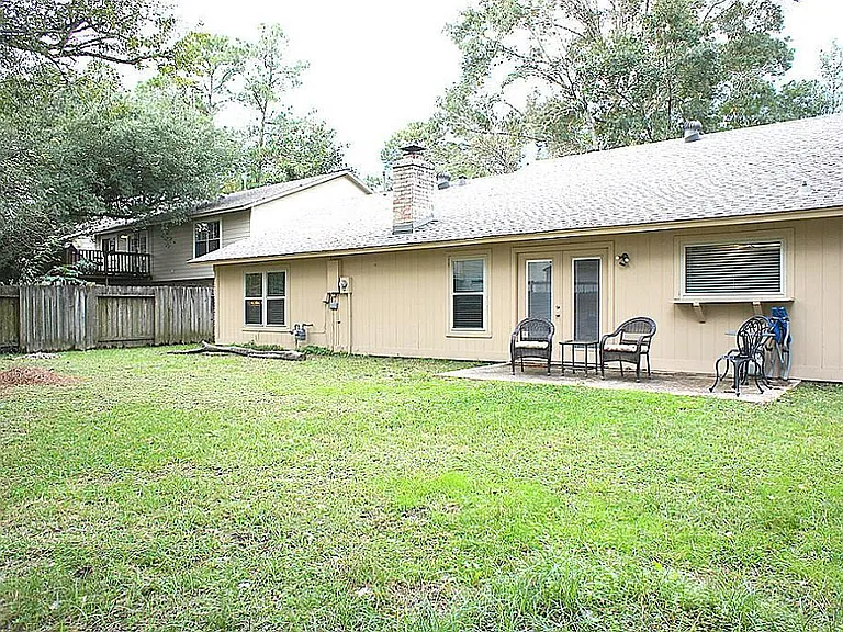 3218 Sycamore Springs Dr — Photo 30