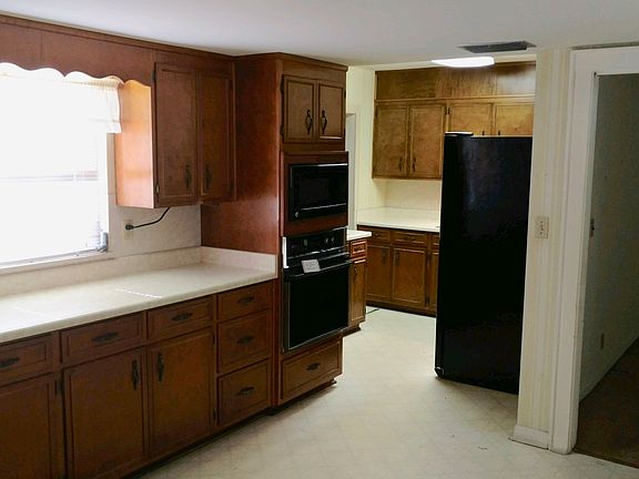 Breakfast nook/Kitchen
